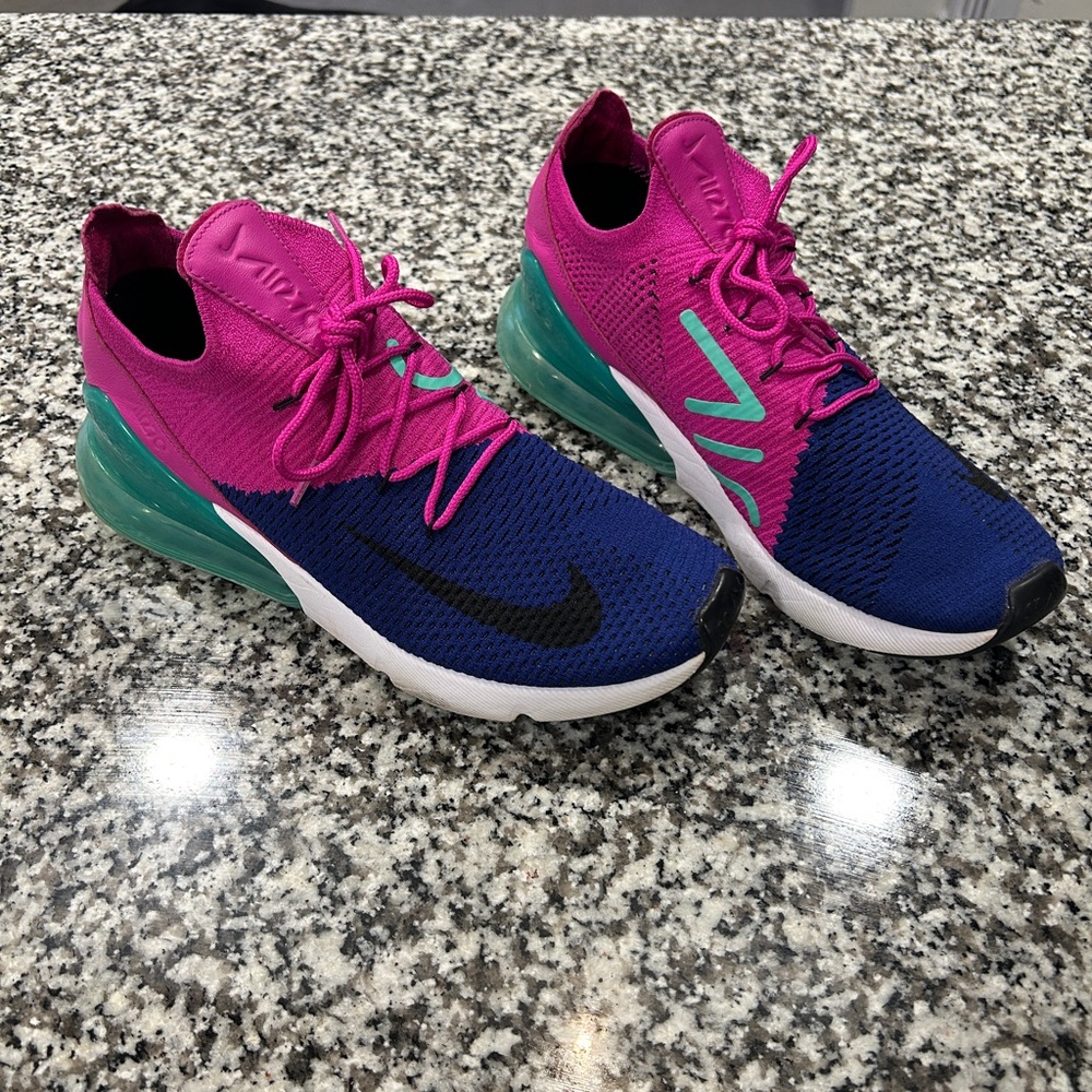 Air Max 270 Flyknit 'Fuchsia Flash'